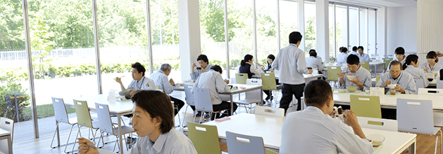 社員食堂(Ristorante Goshawk)